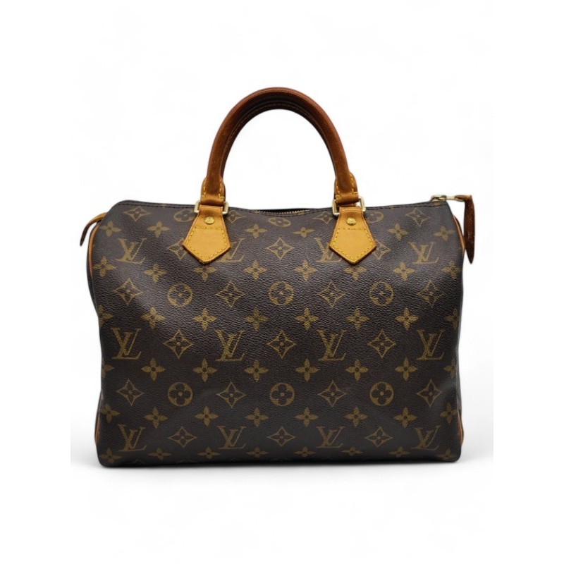 copy of copy of Pochette Louis Vuitton Monogram Pouch